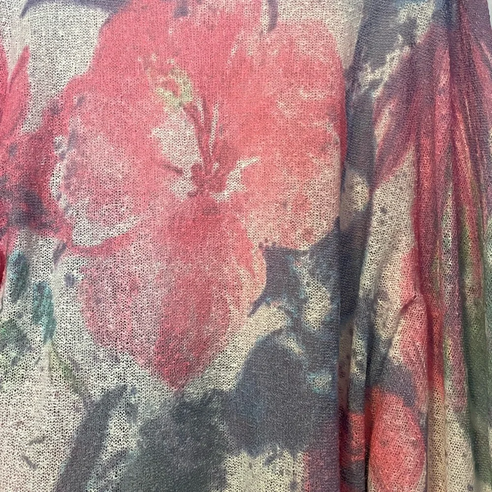 Anthropologie OLIVER Floral Knit Poncho Pullover. Like New!